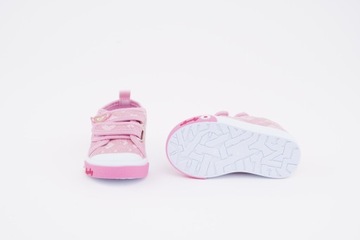 ЛЮБИМЫЕ ДЕТСКИЕ КРОССОВКИ, РОЗОВЫЕ СЕРДЕЧКИ, 25 лет. 520902