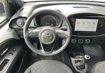Toyota Aygo X 1.1 VVT-i 72KM 2024 Toyota Aygo X Style, Tempomat, Kamera, Rozpoznawanie znakow, Salon Polska,, zdjęcie 29