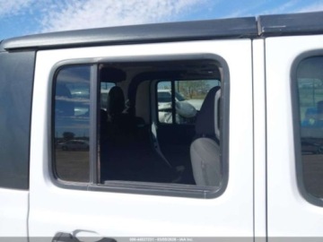 Jeep Gladiator 2022 Jeep Gladiator Overland 2022 3.6 Benzyna 285KM, zdjęcie 12