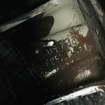 RÁFKY KOLA PNEUMATIKY 215/55/16 PEUGEOT 3008 5008 NR236