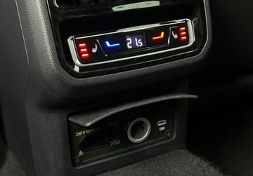 Volkswagen Arteon Fastback Facelifting 2.0 TDI 200KM 2021 Volkswagen Arteon R-Line Pakiety, GPS, Kamera 360, Hak, Digital, ACC, Fot, zdjęcie 33