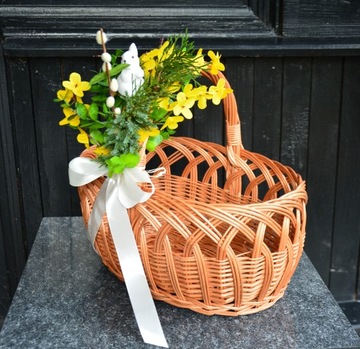 ПЛЕТЕНАЯ ПАСХАЛЬНАЯ КОРЗИНКА ДЛЯ МОЖЕНИЯ.
