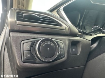 Ford Mondeo V Kombi Facelifting 2.0 EcoBlue 190KM 2019 Ford Mondeo Ford Mondeo 2.0 EcoBlue Allrad VIGNALE 2.0 Diesel 190KM, zdjęcie 21