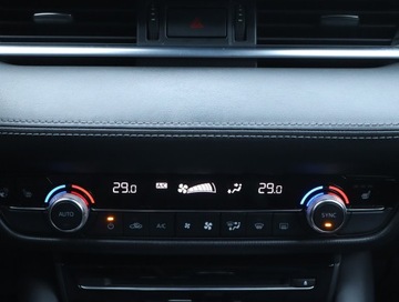 Mazda 6 III Sport Kombi Facelifting 2018 2.0 Skyactiv-G 165KM 2018 Mazda 6 2.0 Skyactiv-G, Salon Polska, Serwis ASO, zdjęcie 15