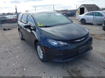 Chrysler Voyager V 2023 Chrysler Voyager 2023 r.,3,6L LX 3.6 Benzyna 287KM, zdjęcie 2