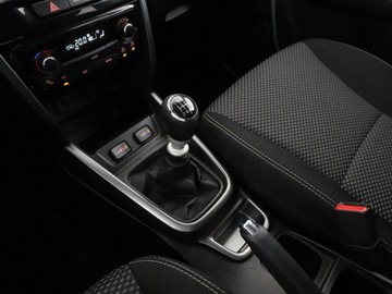 Suzuki Vitara III 2021 Suzuki Vitara mHEV full LED klima auto navi kamera, zdjęcie 28