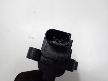 CÍVKA ZAPALOVACÍ A0001502580 MERCEDES TŘÍDA C W204 C180 1.8 KOMPRESOR 09R