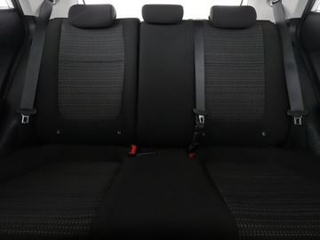 Kia Stonic Crossover 1.4 DOHC 100KM 2018 Kia Stonic klima auto grzane fotele czujniki, zdjęcie 17