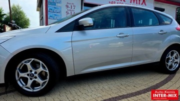 Ford Focus III Hatchback 5d 1.6 Duratorq TDCi DPF 95KM 2013 Ford Focus Zarejestrowany niski przebieg super stan 1.6 Diesel 95KM, zdjęcie 21