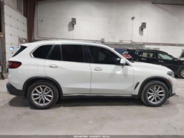 BMW X5 G05 2021 BMW X5 XDrive40I 2021 3.0 Benzyna 335KM, zdjęcie 5