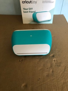 Плоттер Cricut Joy