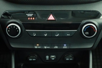 Hyundai Tucson III SUV Facelifting 1.6 GDi 132KM 2019 Hyundai Tucson 1.6 GDI, Salon Polska, Serwis ASO, zdjęcie 10