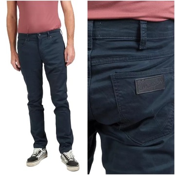 WRANGLER GREENSBORO SPODNIE MATERIAŁOWE W34 L32