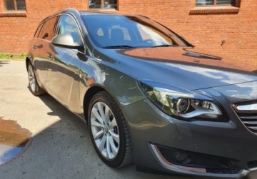 Opel Insignia I Sports Tourer Facelifting 1.6 CDTI Ecotec 136KM 2017 Opel Insignia Bi-Xenon Kamera GetHelp 1.6 Diesel 136KM, zdjęcie 1