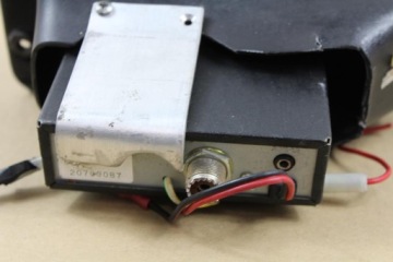 HONDA GL1200 GOLD WING ЛЕВЫЙ ПЕРЧАТОЧНЫЙ ЯЩИК + КРЫШКА + CB РАДИО STABO XM3400