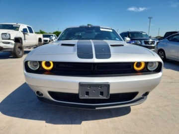 Dodge Challenger III 2023 Dodge Challenger Sxt 2023 3.6 Benzyna 303KM, zdjęcie 5