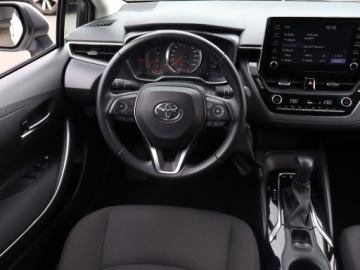 Toyota Corolla XII Sedan 1.5 VVT-i 125KM 2022 Toyota Corolla 1.5 VVT-i, Salon Polska, zdjęcie 6