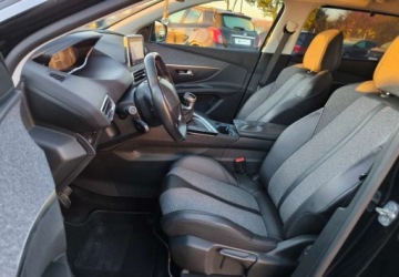 Peugeot 5008 II Crossover 1.5 BlueHDI 130KM 2018 Peugeot 5008 Peugeot 5008 1.5 BlueHDI Allure SampS 1.5 Diesel 130KM, zdjęcie 20