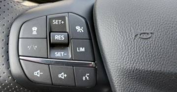 Ford Kuga III SUV Facelifting 1.5 EcoBoost 186KM 2025 Ford Kuga kamery 360, BLIS, Navigacja, ogrzewana kierownica i fotele 1.5, zdjęcie 12