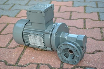 Motoreduktor kątowy 0.12kw. 14obr./min. Bonfiglioli