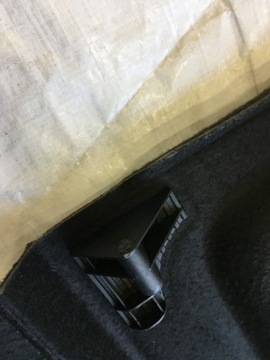 POLIČKA KUFRU VW GOLF 5 V 2003-2010
