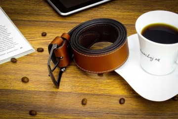 КОЖАНЫЙ РЕМЕНЬ МУЖСКОЙ ДЛЯ БРЮК GRACIO, ДЛИНА КОЖАНОГО РЕМЕНЯ 130 СМ ПОДАРОК