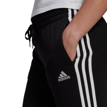 ЖЕНСКИЕ БРЮКИ ADIDAS ИЗ ХЛОПКА ESSENTIALS r.S