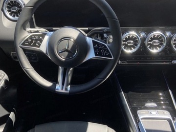 Mercedes GLA II Off-roader Facelifting 1.3 200 163KM 2025 MERCEDES-BENZ GLA 200 Progressive Suv 1.3 (163KM) 2025, zdjęcie 8