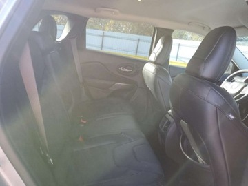 Jeep Cherokee V 2021 Jeep Cherokee Latitude Lux 2021 3.2l 3.2 Benzyna 271KM, zdjęcie 11