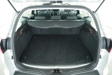 Ford Focus III Kombi Facelifting 1.6 TDCi 115KM 2014 Ford Focus 1.6 TDCi, Klima, Parktronic, zdjęcie 20