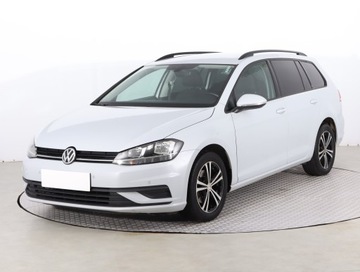Volkswagen Golf VII Variant 1.6 TDI CR DPF BlueMotion Technology 90KM 2017 VW Golf 1.6 TDI, Salon Polska, Klima, Tempomat, zdjęcie 1