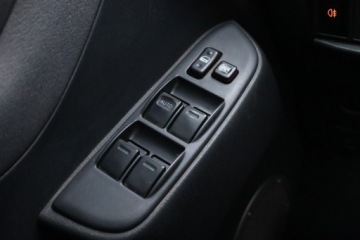 Toyota RAV4 II 2.0 16V D-4D 116KM 2005 Toyota RAV 4 2.0 D-4D , 4X4, Klima, Klimatronic, zdjęcie 16