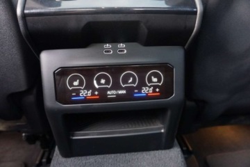 BMW Seria 5 G90-91 2023 BMW Seria 5 1rej. 2024 sDrive PHEV 2.0 Hybryda 190KM, zdjęcie 19