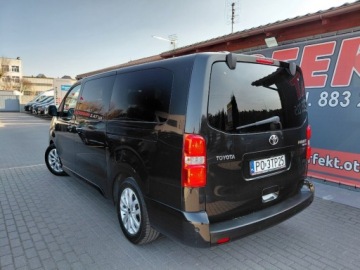 Toyota Proace II Furgon Medium 2.0 D-4D 177KM 2017 Toyota ProAce Vip Long Automat Head Up Kamera ParkAssist Vat 23 2.0 177KM, zdjęcie 4