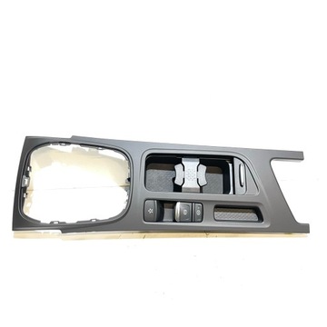 RENAULT MEGANE IV LIFT TUNEL ŚRODKOWY PANEL