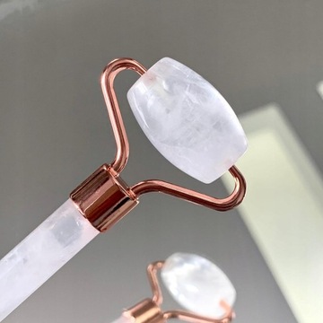 МАССАЖЕР ДЛЯ ЛИЦА DENI CARTE КВАРЦОВЫЙ РОЛИК