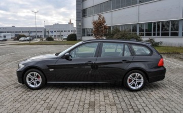 BMW Seria 3 E90-91-92-93 Touring E91 2.0 320d 184KM 2011 BMW Seria 3 2011 r. Lift 320d (185KM) Automat Skory 2.0 Diesel 184KM, zdjęcie 1