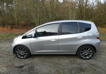 Honda Jazz III 1.4 i-VTEC 100KM 2010 Honda Jazz KLIMATRONIK 1,4 sliczna sprawna zarejestrowana 1wlascicielka, zdjęcie 7