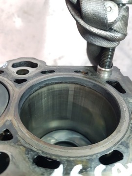 НИЖНИЙ БЛОК ДВИГАТЕЛЯ HYUNDAI KIA 1.6 CRDI D4FB