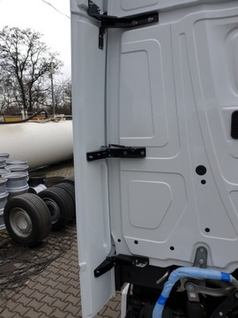 Спойлеры салона Mercedes-Benz Actros Big Space MP5