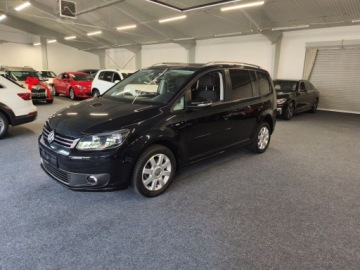 Volkswagen Touran II 1.6 TDI 105KM 2014 Volkswagen Touran II 1.6 VW TDI, Kamera, Nawi