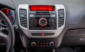 Kia Venga Mikrovan 1.6 DOHC CVVT 125KM 2015 Kia Venga 1.6 M aut 1.6 Benzyna 125KM, zdjęcie 26