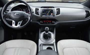 Kia Sportage III SUV Facelifting 1.7 CRDi 115KM 2015 Kia Sportage 1,7 CRDI 115 KM Bussines line Nawigacja Kamera 1.7 Diesel, zdjęcie 19