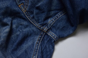 JEANSY HOLLISTER SKINNY 31/30 p 84