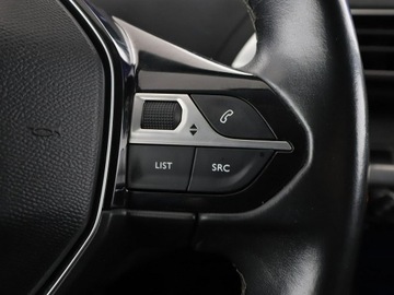 Peugeot 5008 II Crossover 1.5 BlueHDI 130KM 2018 Peugeot 5008 Allure skóra 7-os. navi kamera, zdjęcie 30