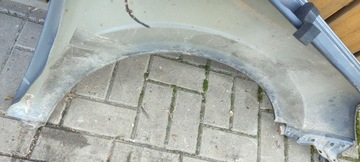 BLATNÍK LEVÝ PŘEDNÍ OPEL ASTRA H CABRIO 1,8 16V Z168