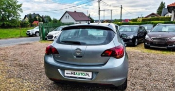Opel Astra J Hatchback 5d 1.6 Twinport ECOTEC 115KM 2010 Opel Astra BENZYNA 5 drzwi pol skora SUPER OKAZJA polecamy 1.6, zdjęcie 14