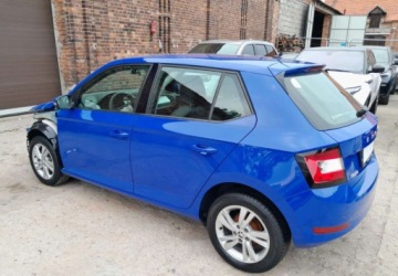 Skoda Fabia III Hatchback Facelifting 1.0 MPI 60KM 2020 Skoda Fabia Cena Brutto BenzynaLPG 60KM, zdjęcie 6