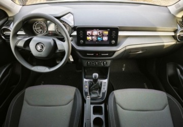 Skoda Fabia IV 1.0 TSI 110KM 2022 Skoda Fabia Ambition, Apple CarPlay, Czujniki parkowania, Salon Polska, zdjęcie 3