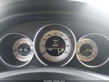 Mercedes CLS W218 2012 Mercedes-Benz CLS 550 2012 4.6l 4.6 Benzyna 402KM, zdjęcie 10